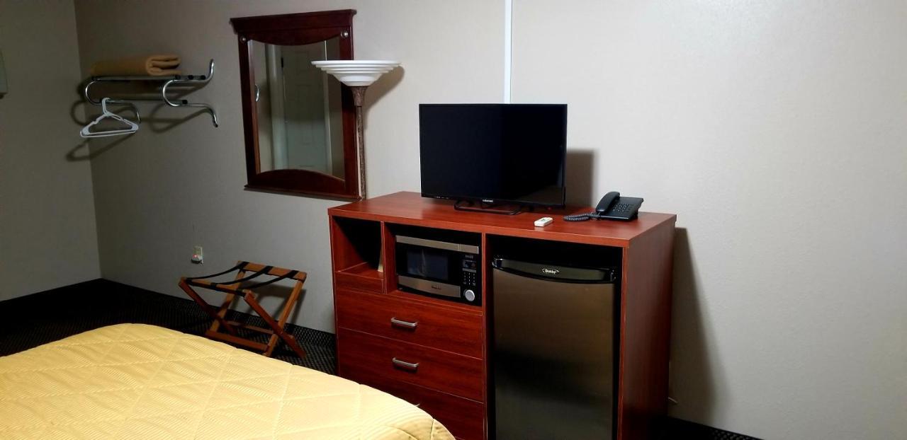 Continental Inn & Suites Конвей Екстер'єр фото